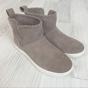 Kookaburra by UGG Rylee Boots